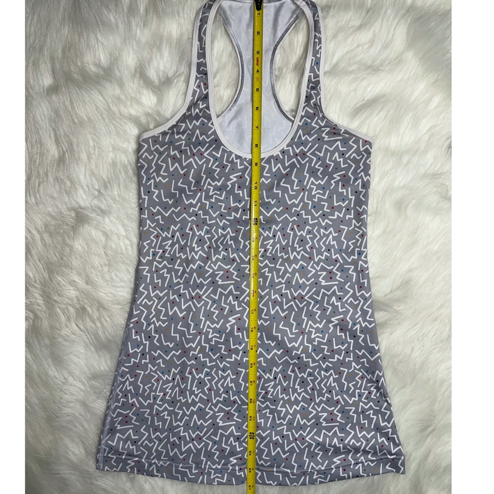 Lululemon (RARE) seawheeze tank - Picture 7 of 7